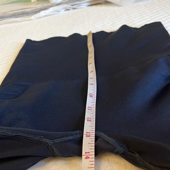 Mother Tucker Compression Capri Leggings - Picture 11 of 14